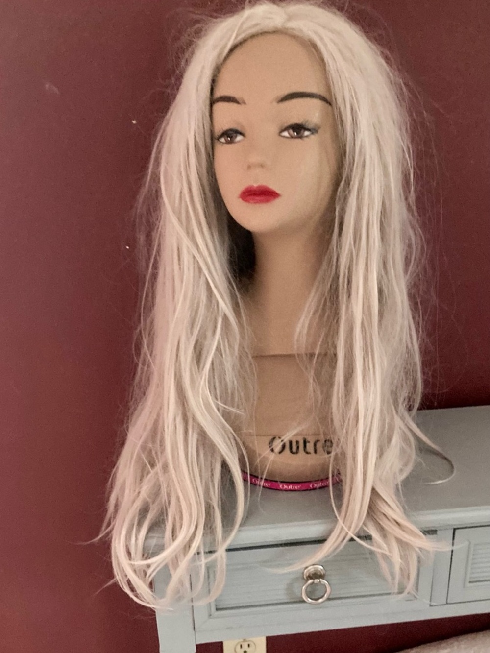 Amazon Long Wavy Lace Front Wig - Platinum Blonde/Gray